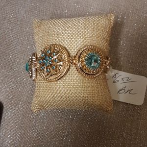 Womens clothing and kids and men jewelry  shoes